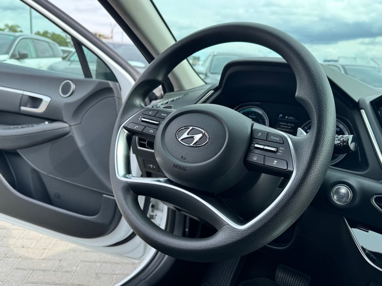 2020 Hyundai Sonata — Miniatură 7