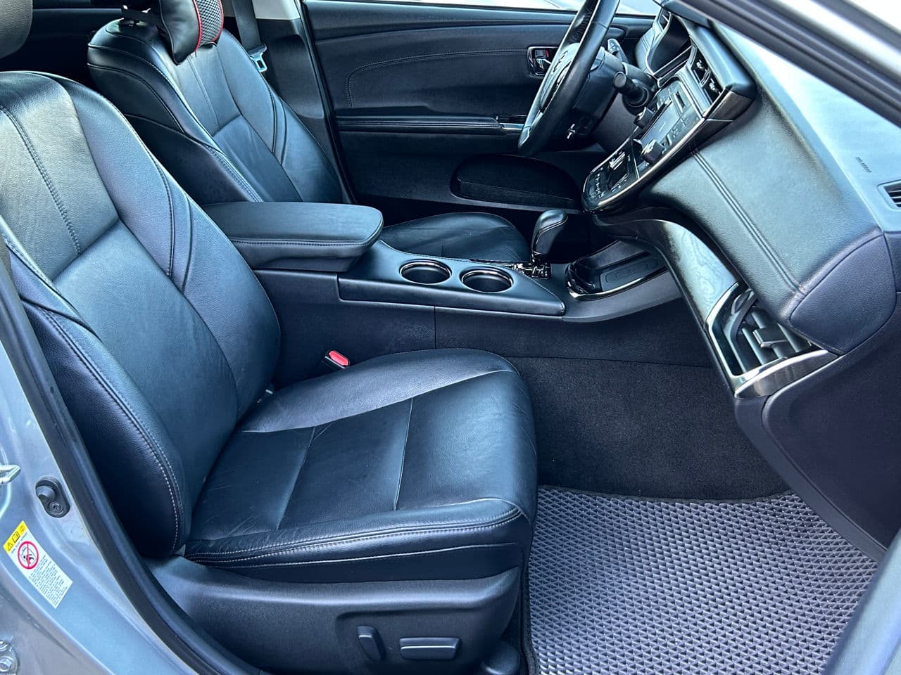 2015 Toyota Avalon — Miniatură 16