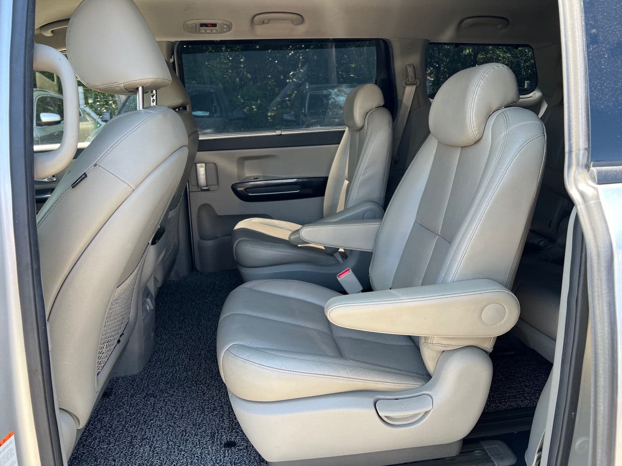 Kia Carnival 2016 — Миниатюра 19