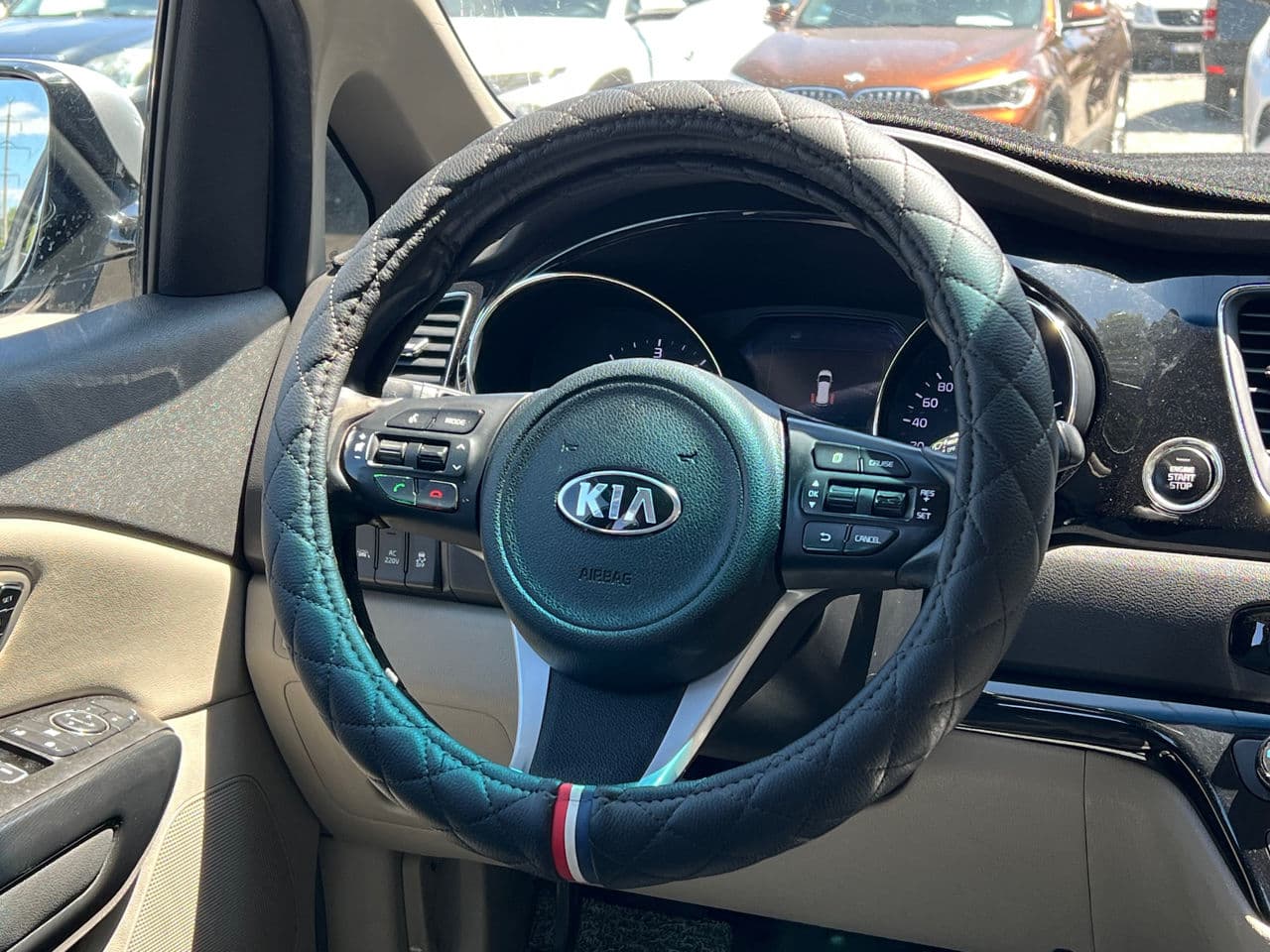 Kia Carnival 2016 — Миниатюра 9