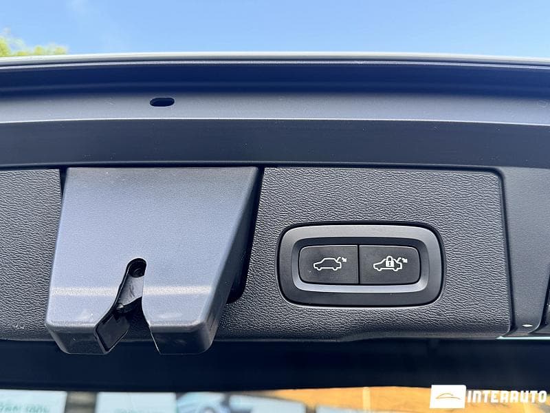 2017 Volvo XC 60 — Miniatură 26