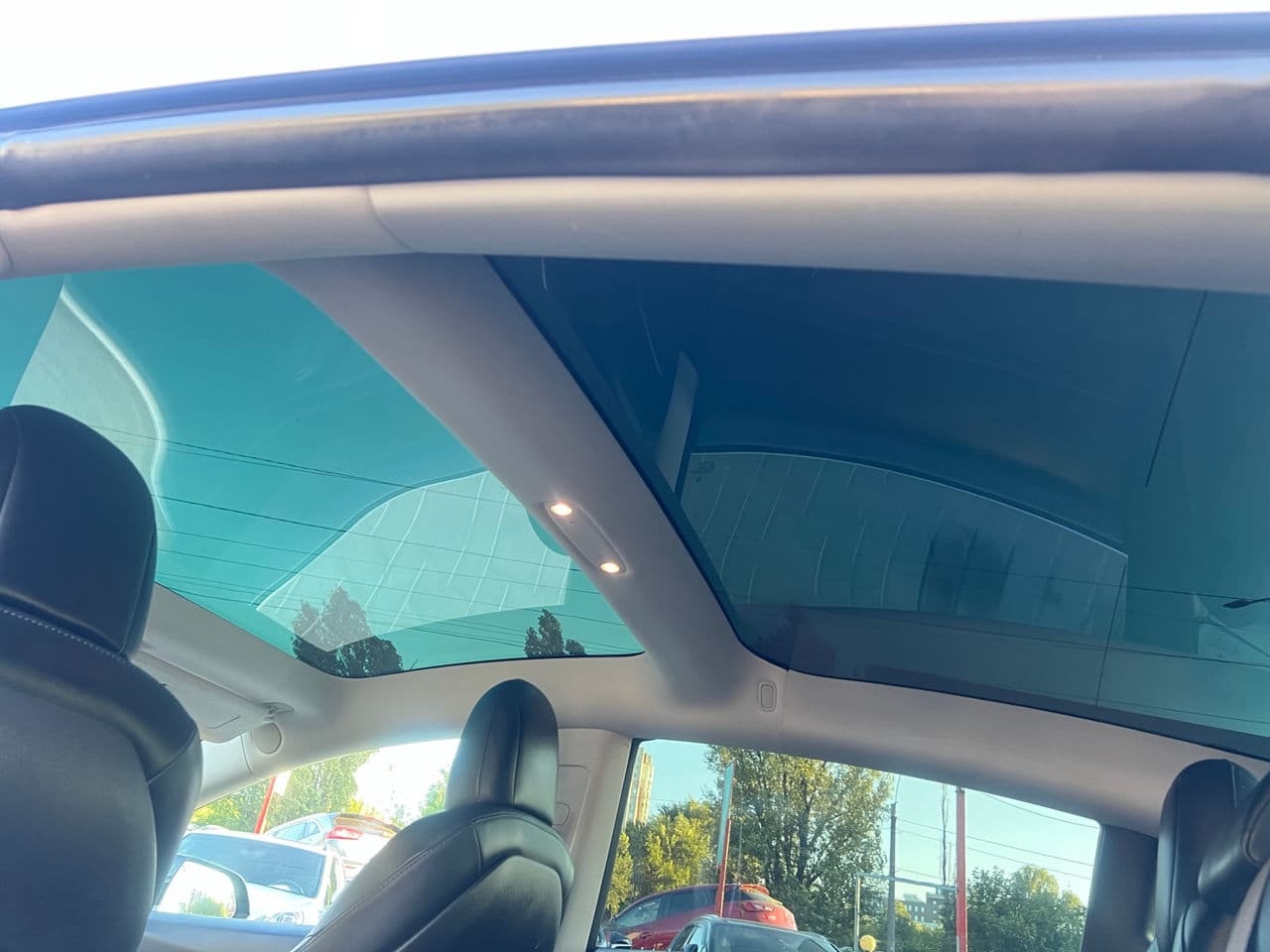 2019 Tesla Model 3 — Miniatură 13