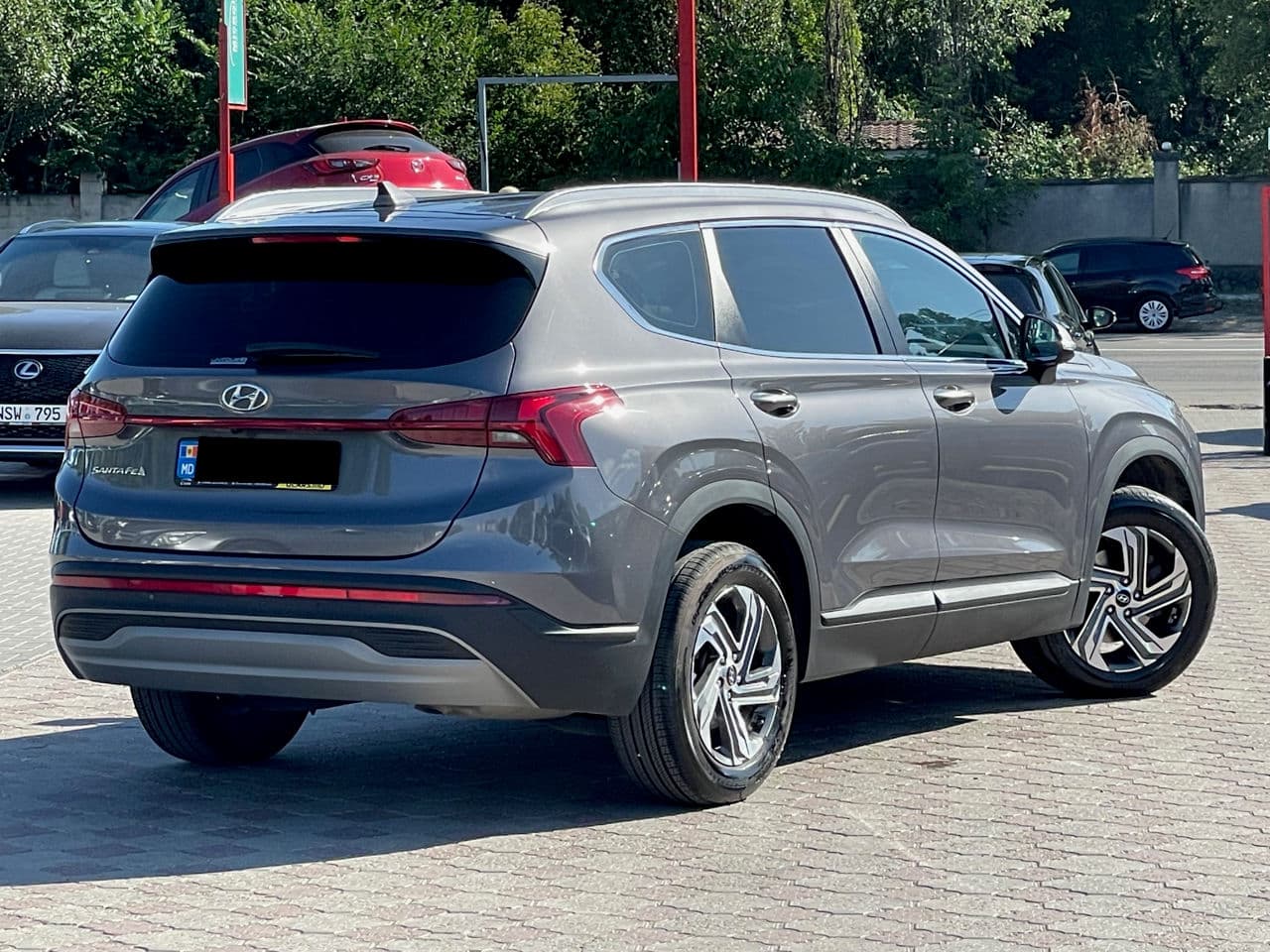 Hyundai Santa Fe 2023 — Миниатюра 3