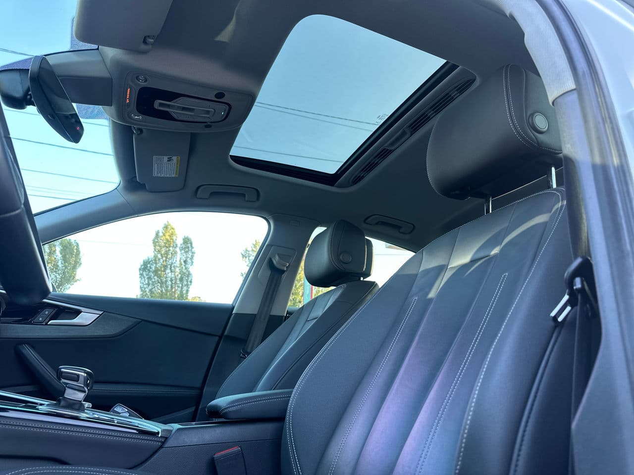 Audi A4 2021 — Миниатюра 6