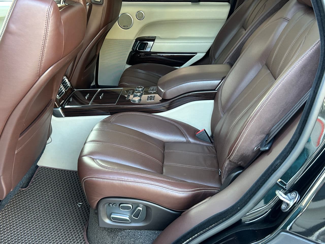 2013 Land Rover Range Rover Vogue — Miniatură 17