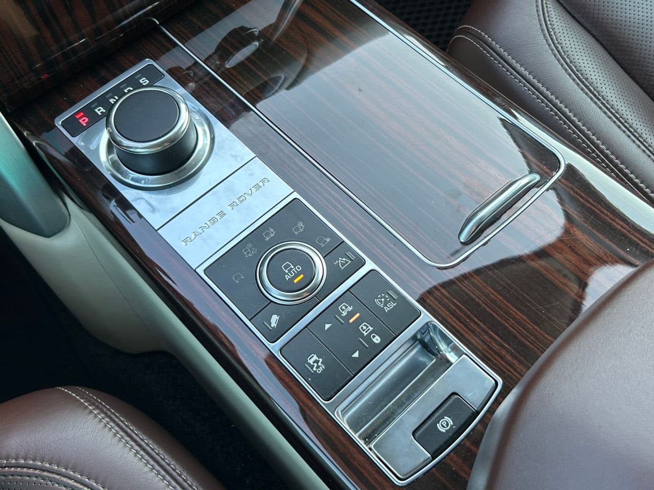 2013 Land Rover Range Rover Vogue — Miniatură 15