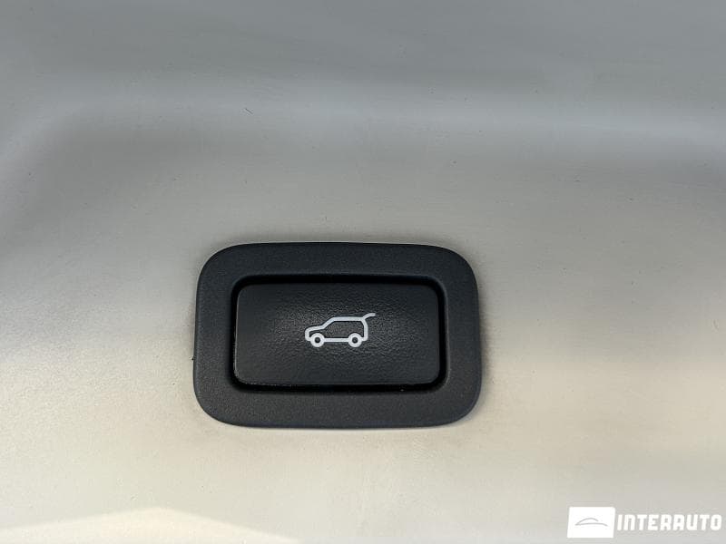 2013 Land Rover Range Rover Vogue — Miniatură 22
