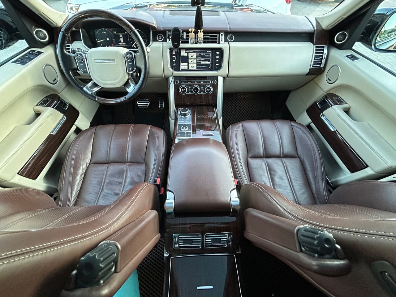 2013 Land Rover Range Rover Vogue — Miniatură 10