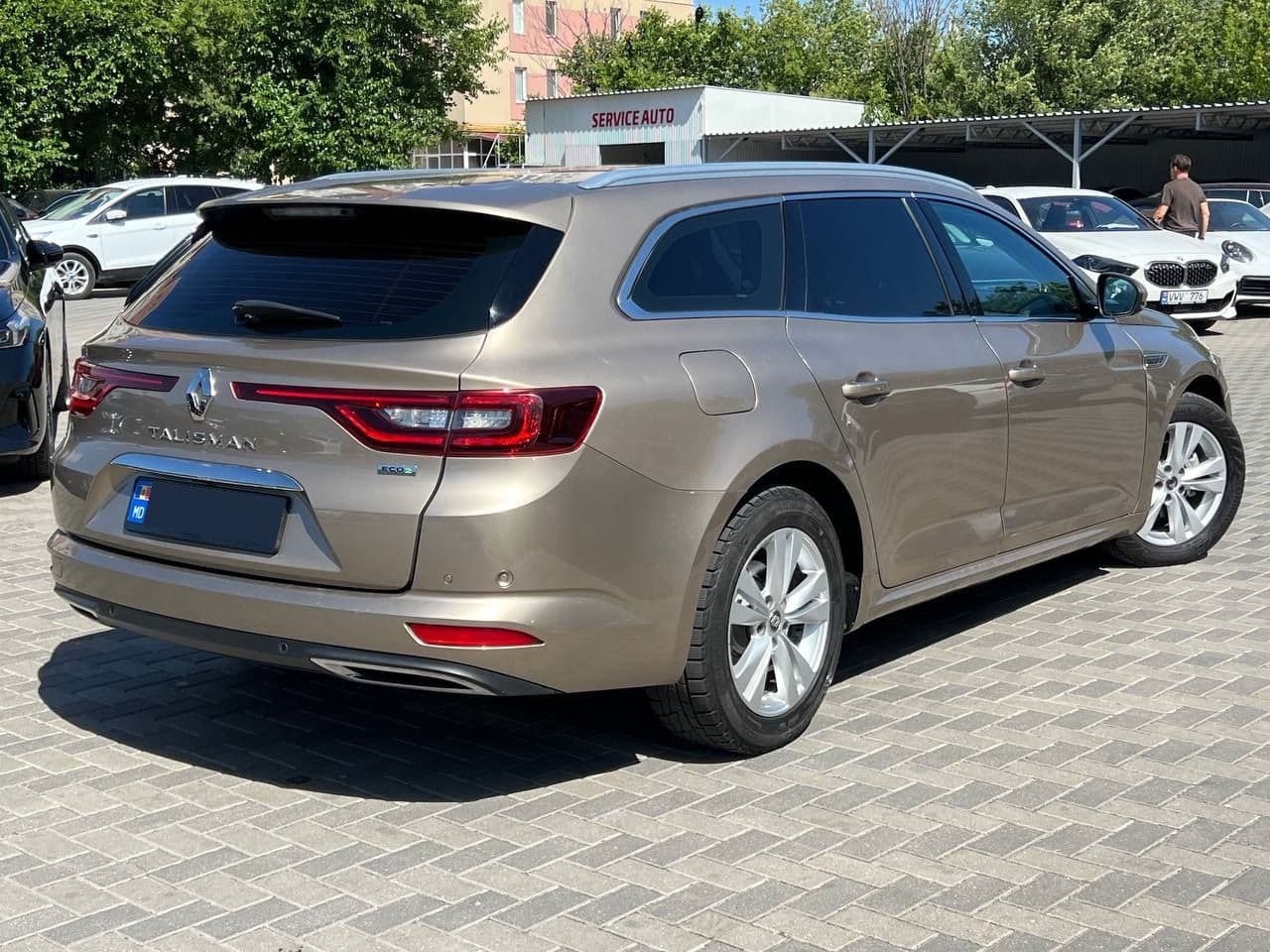 2016 Renault Talisman — Miniatură 4