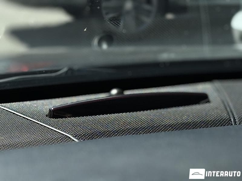 2015 Mercedes E 200 — Miniatură 11