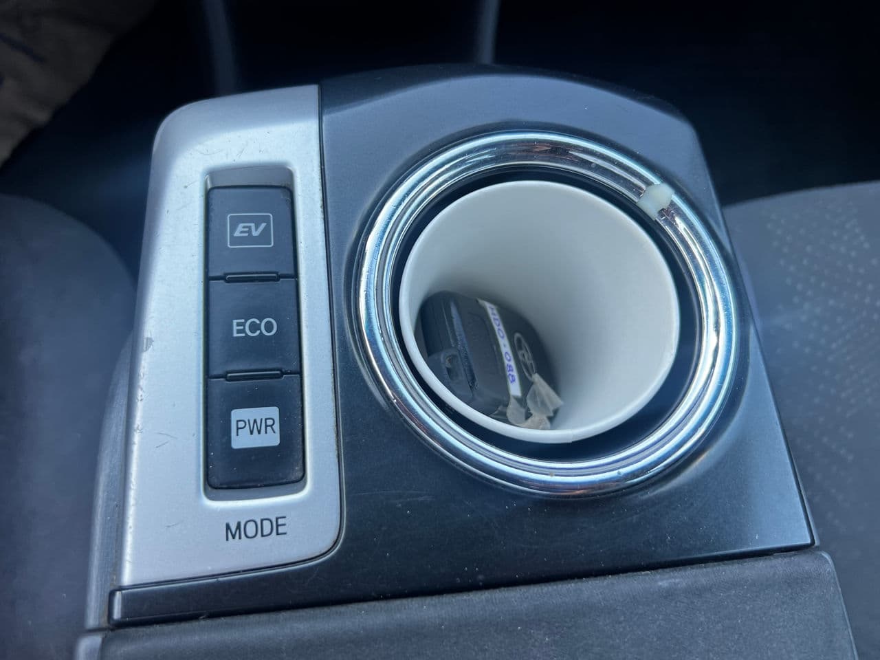 Toyota Prius Plus / V 2012 — Миниатюра 13
