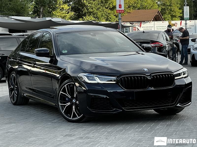 2021 BMW 545e — Miniatură 3