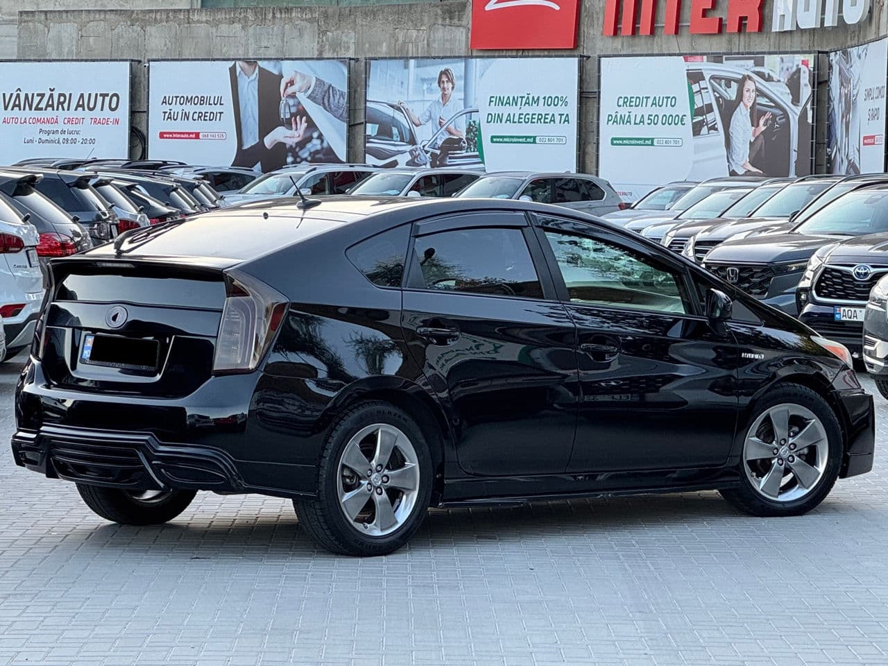 2012 Toyota Prius — Miniatură 3