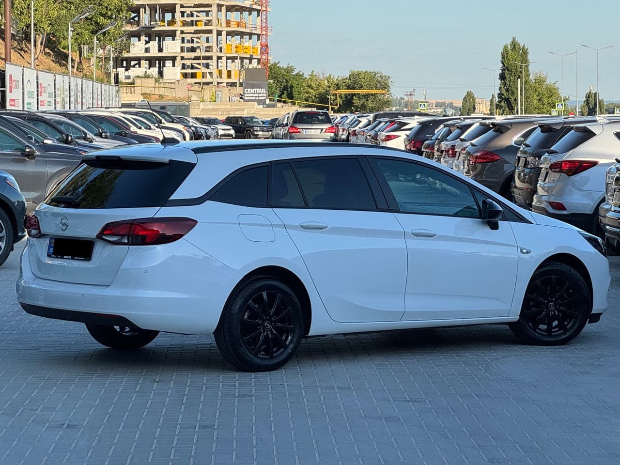 2021 Opel Astra — Miniatură 3