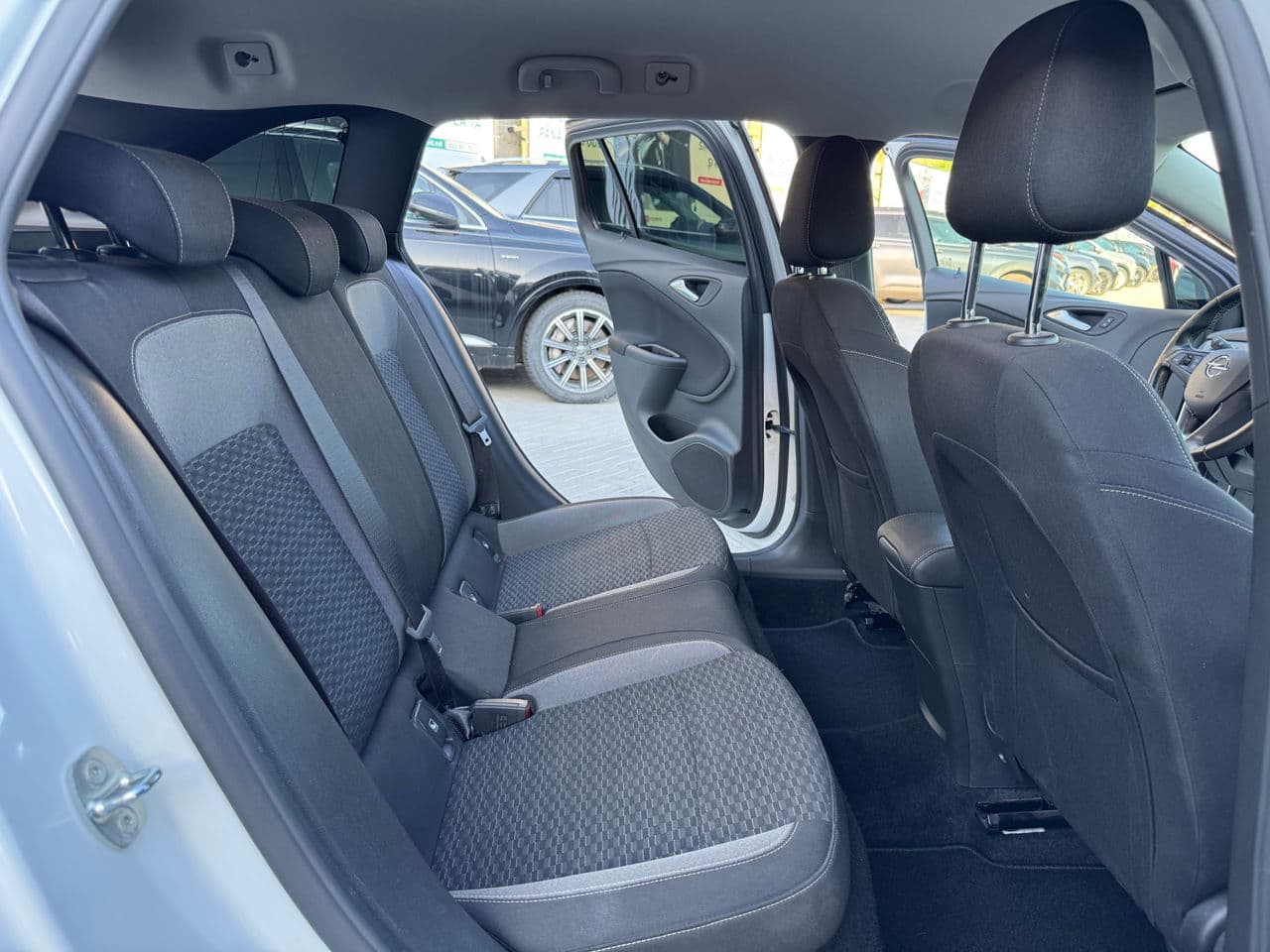 2021 Opel Astra — Miniatură 15
