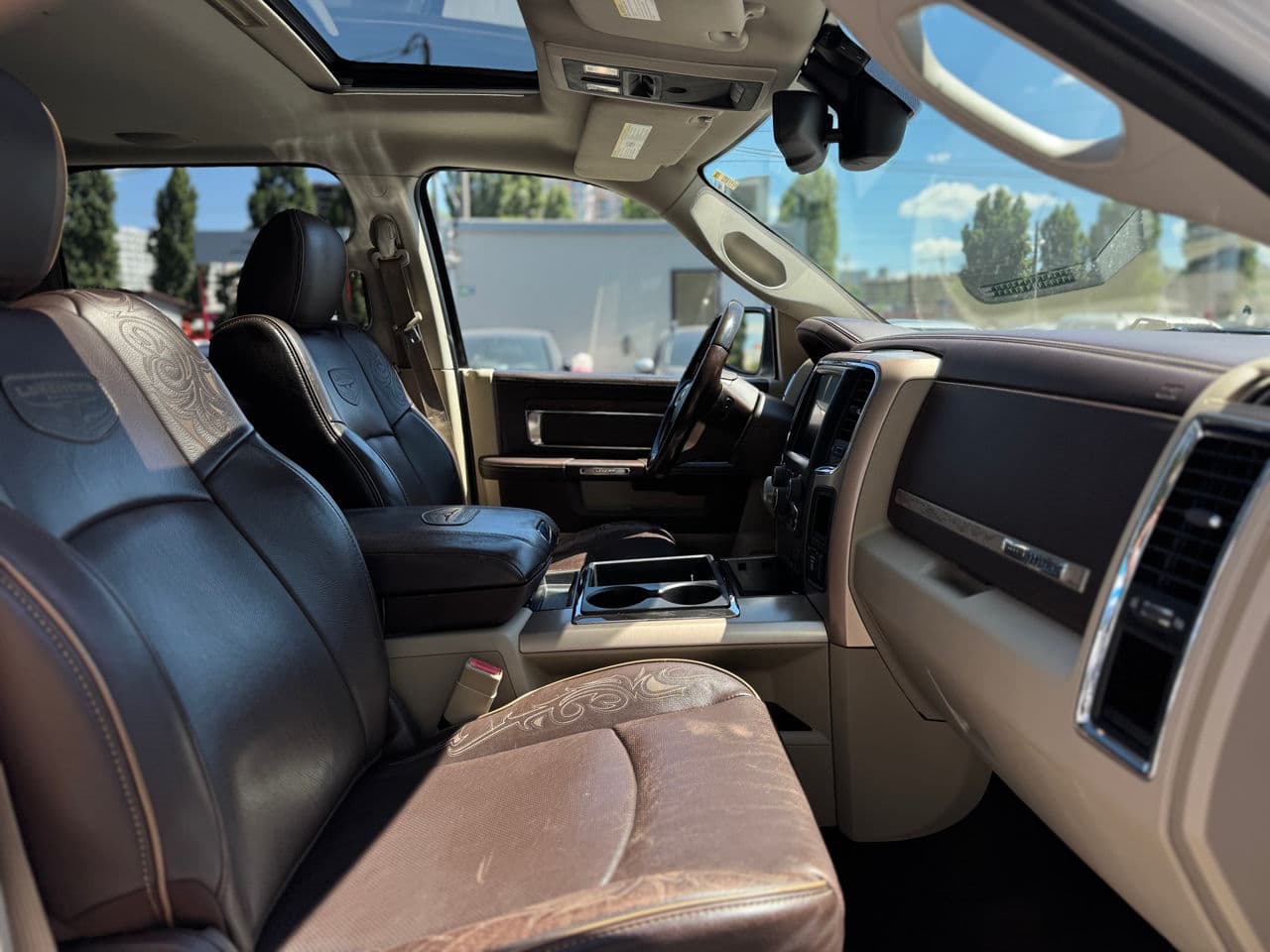 2015 Dodge RAM — Miniatură 8