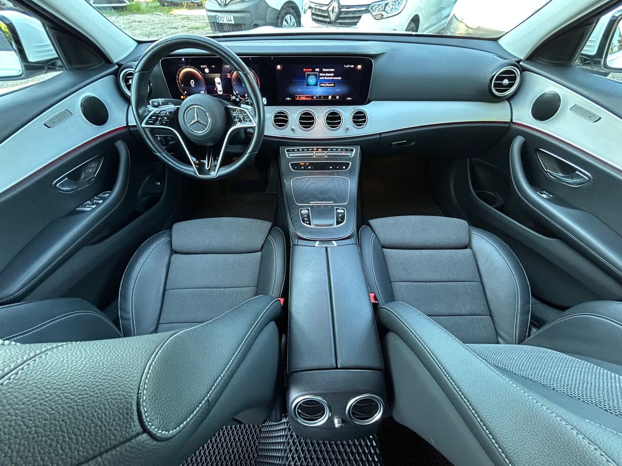 Mercedes E 220 2021 — Миниатюра 9