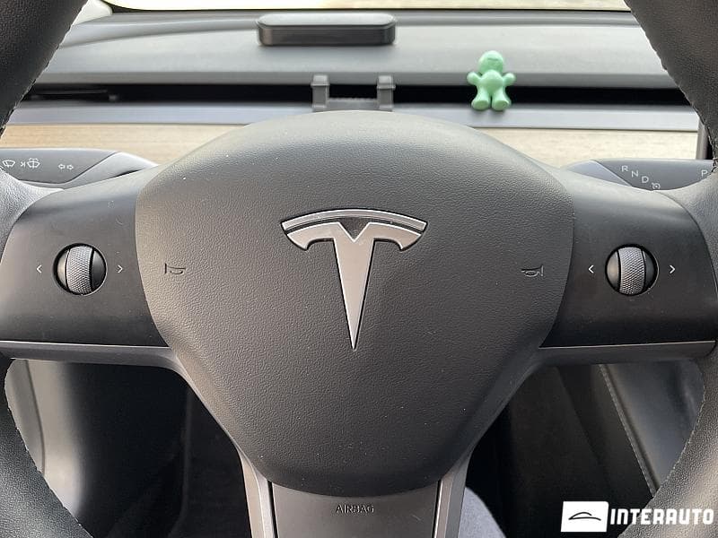 2021 Tesla Model 3 — Miniatură 10