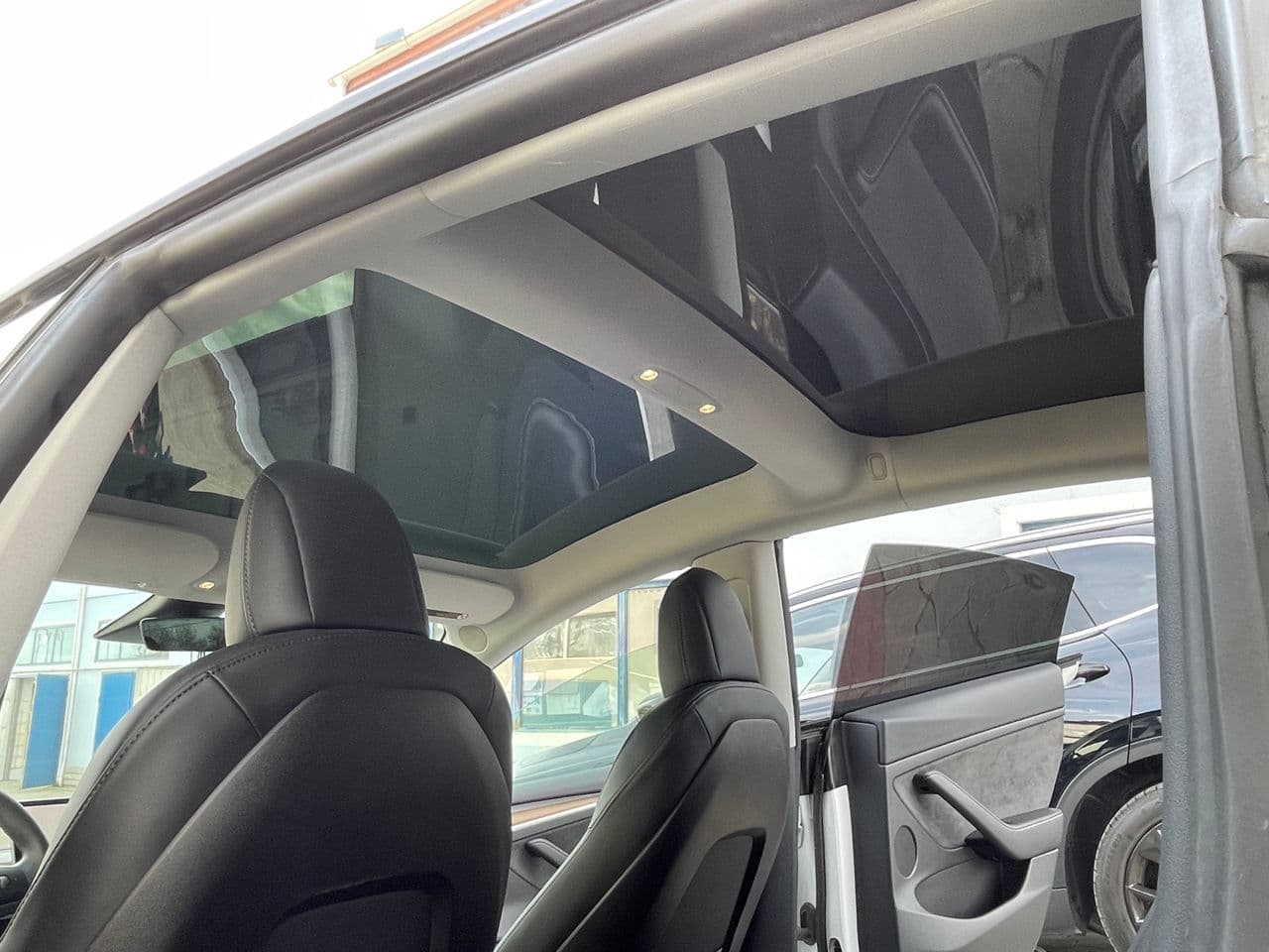 2021 Tesla Model 3 — Miniatură 16
