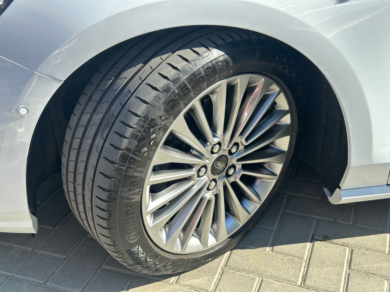 2018 Ford Focus — Miniatură 16