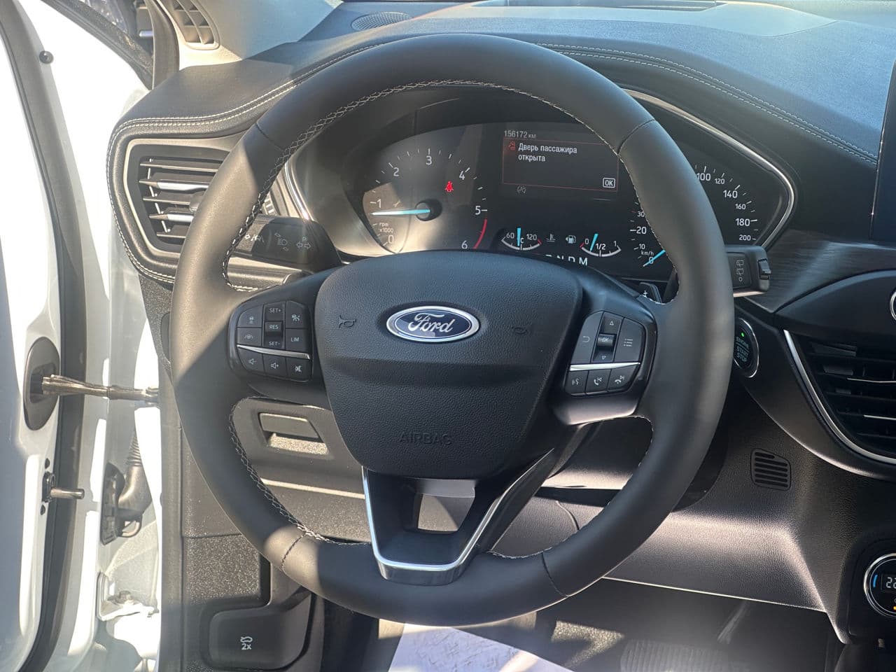 2018 Ford Focus — Miniatură 7