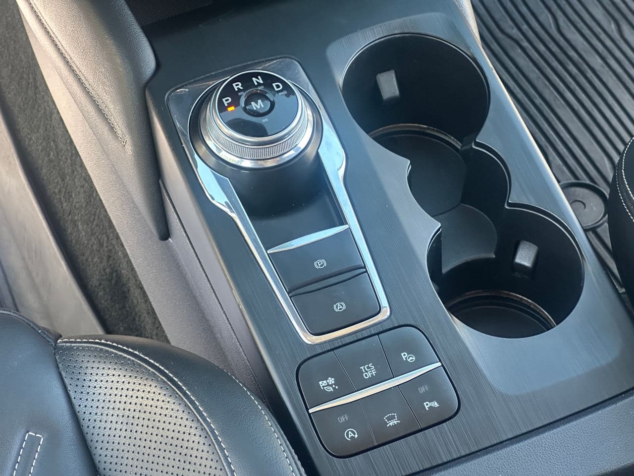 2018 Ford Focus — Miniatură 12
