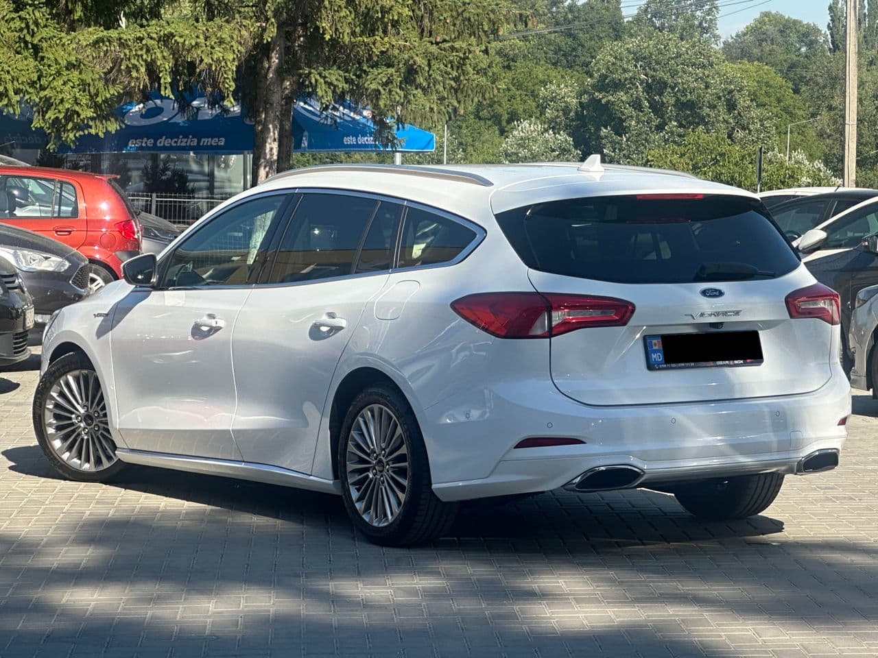 2018 Ford Focus — Miniatură 4