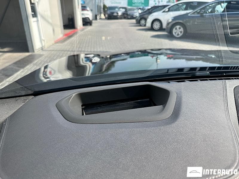 2020 BMW M550i — Miniatură 9