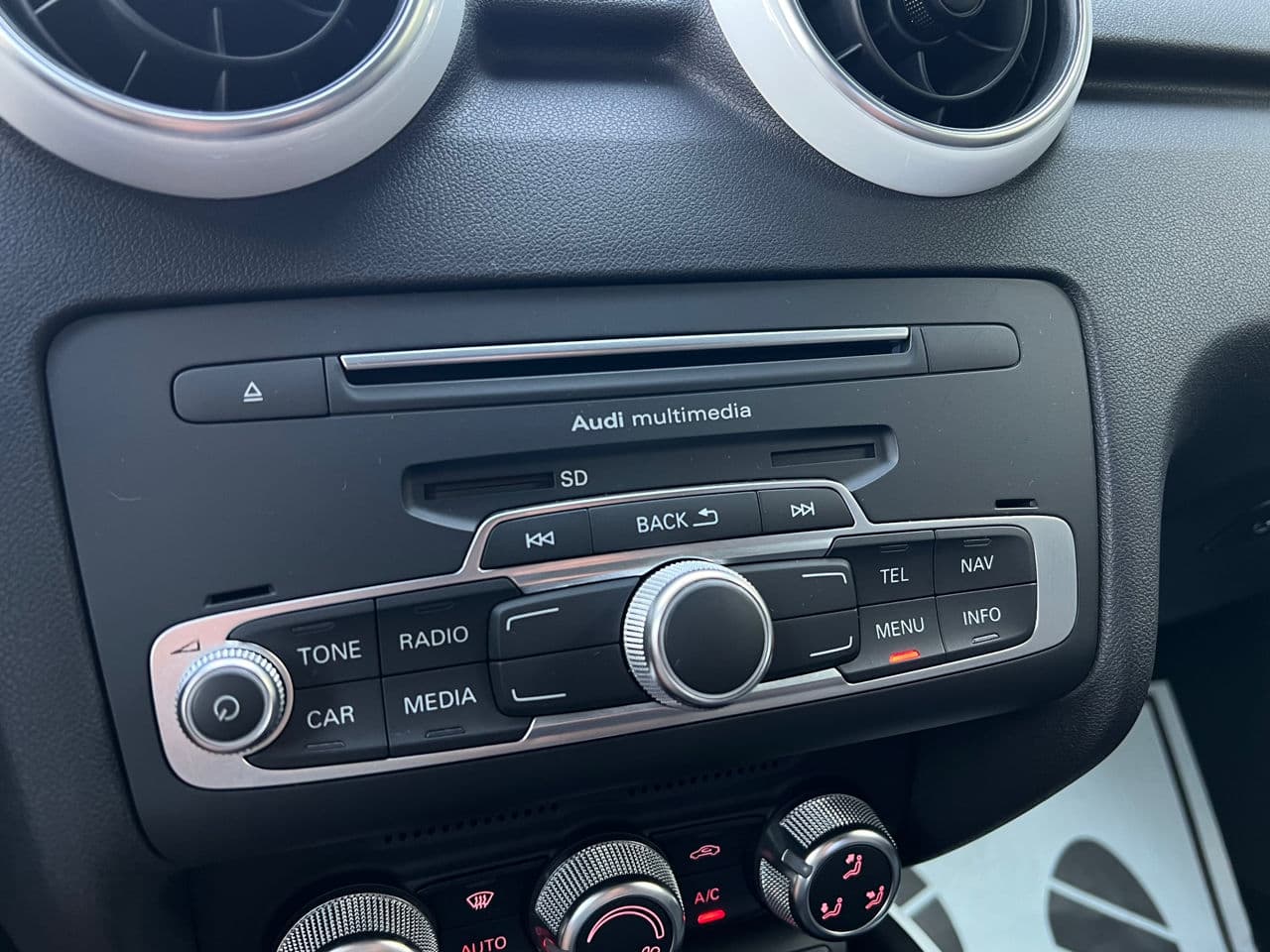 2015 Audi A1 — Miniatură 13