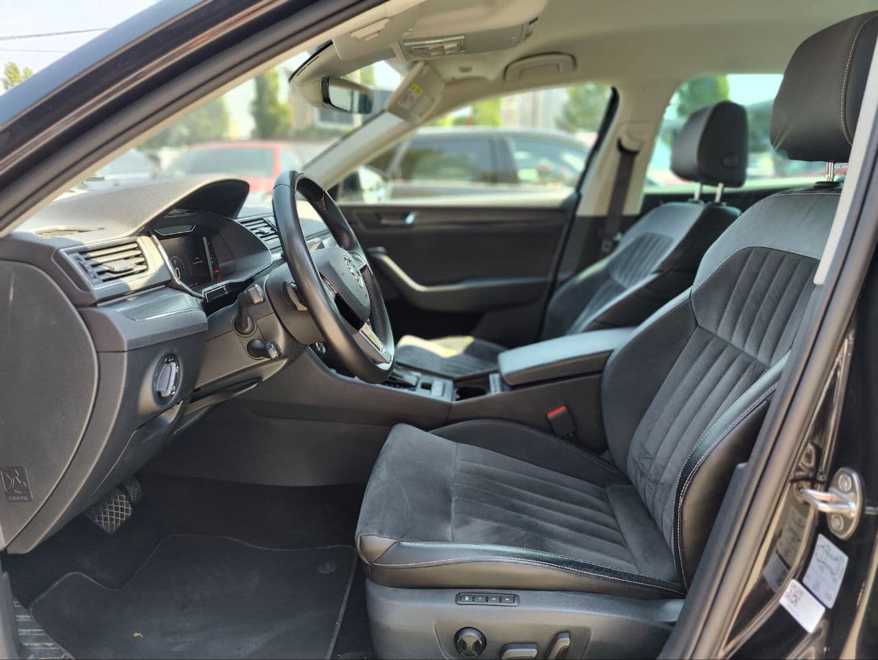 2020 Skoda Superb — Miniatură 6