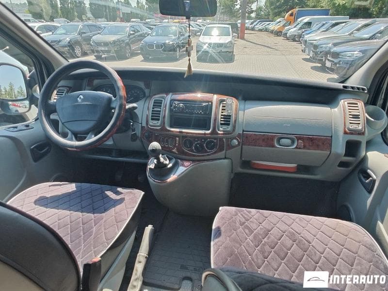 2009 Renault Trafic — Miniatură 6