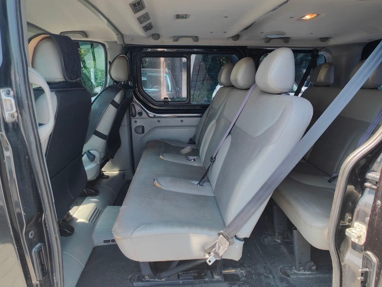 2009 Renault Trafic — Miniatură 10