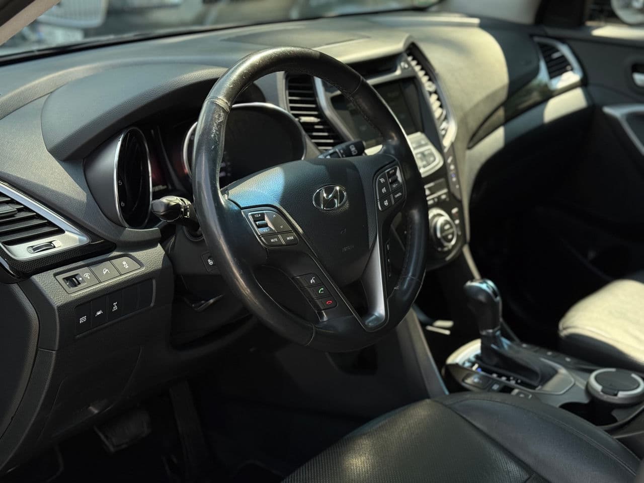 2015 Hyundai Santa Fe — Miniatură 9