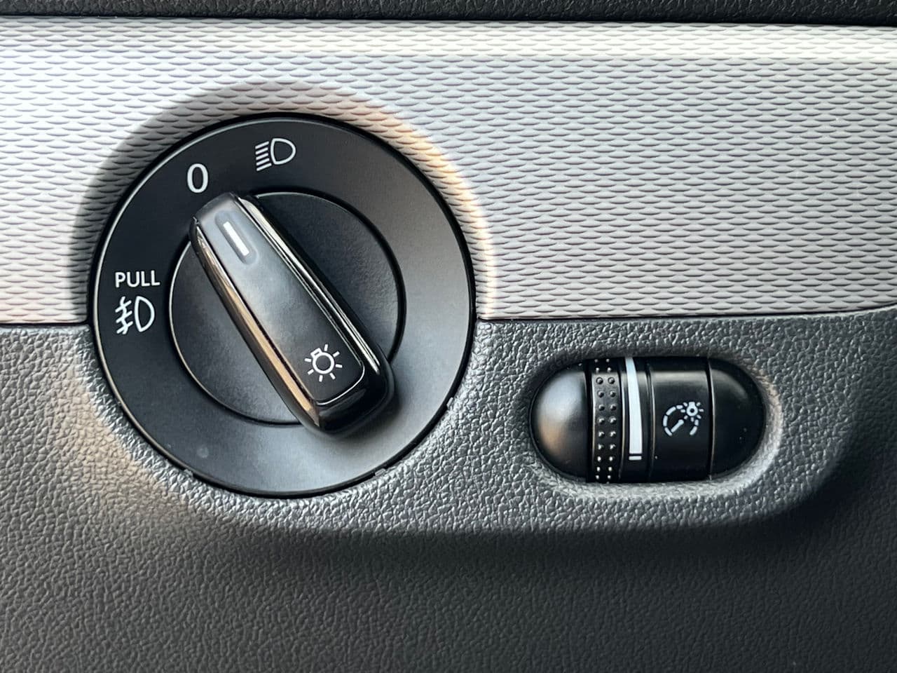 2016 Volkswagen Jetta — Miniatură 14