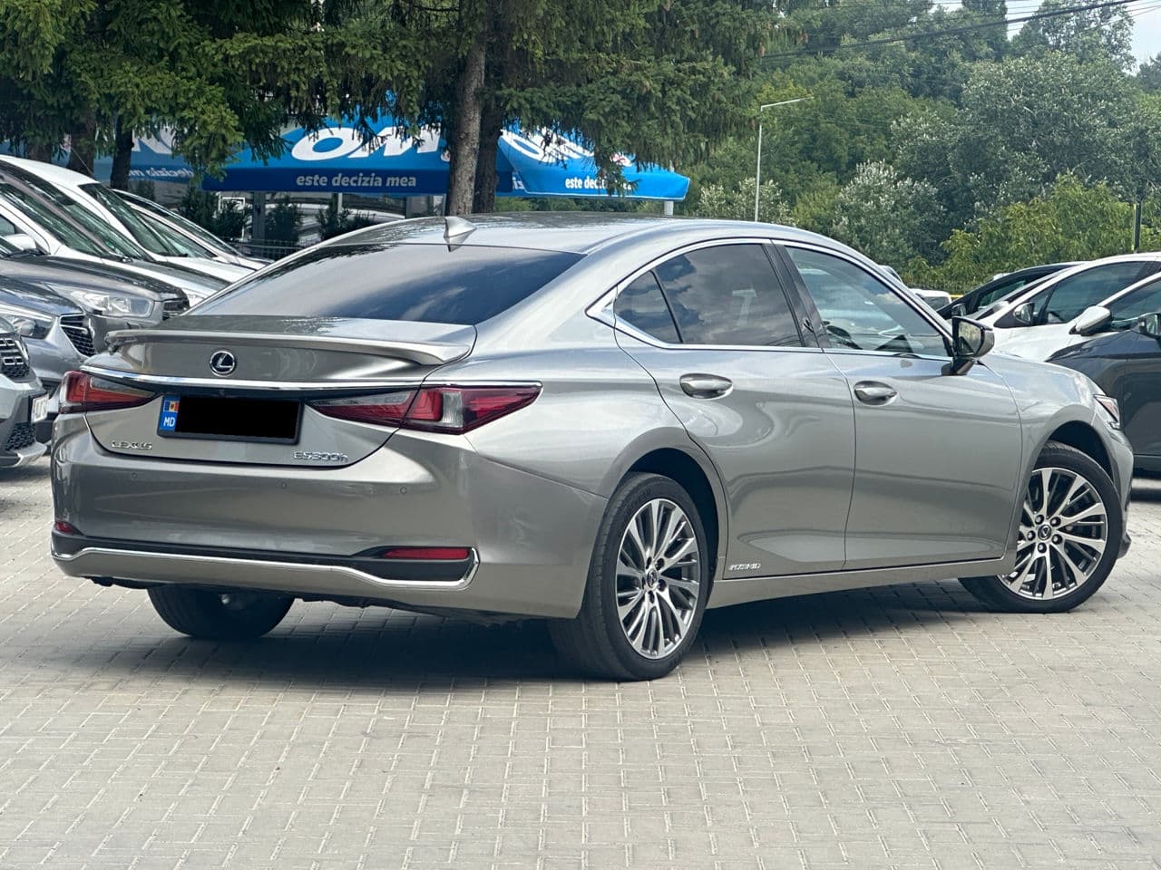 2019 Lexus ES 300h — Miniatură 3