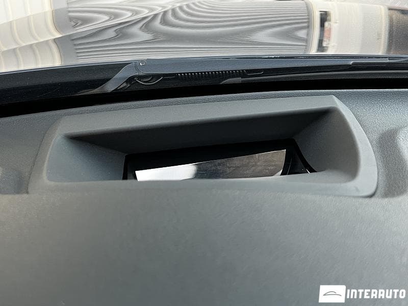BMW X5 2.5D 2016 — Миниатюра 10