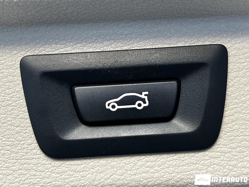 BMW X5 2.5D 2016 — Миниатюра 17