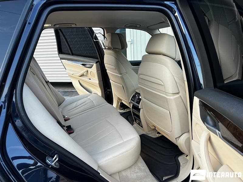 BMW X5 2.5D 2016 — Миниатюра 8