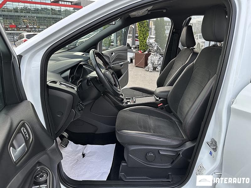 2018 Ford Kuga — Miniatură 5