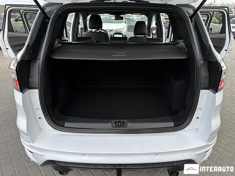 2018 Ford Kuga — Miniatură 18