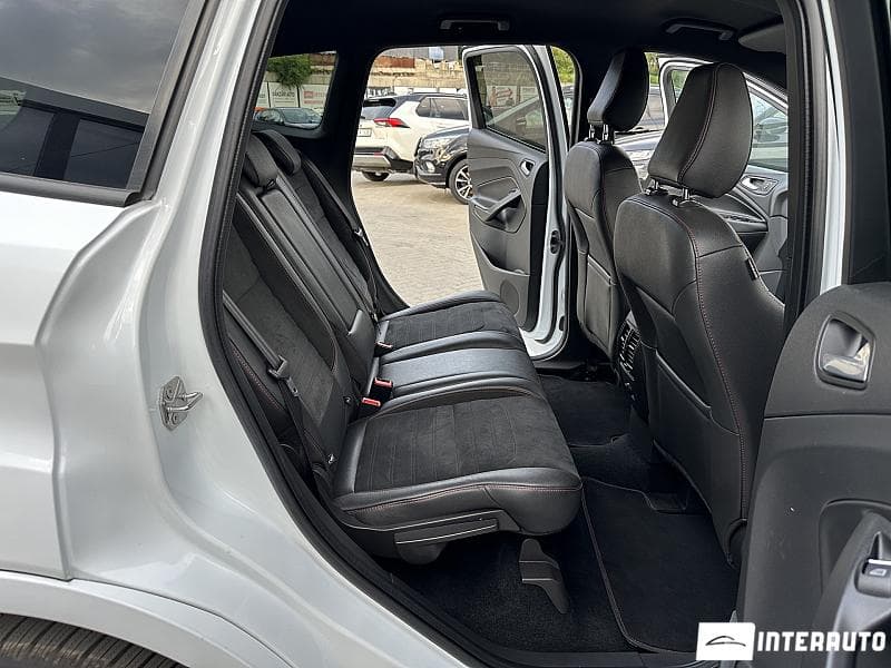 2018 Ford Kuga — Miniatură 13