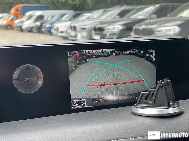 Lexus UX 300e 2021 — Миниатюра 15