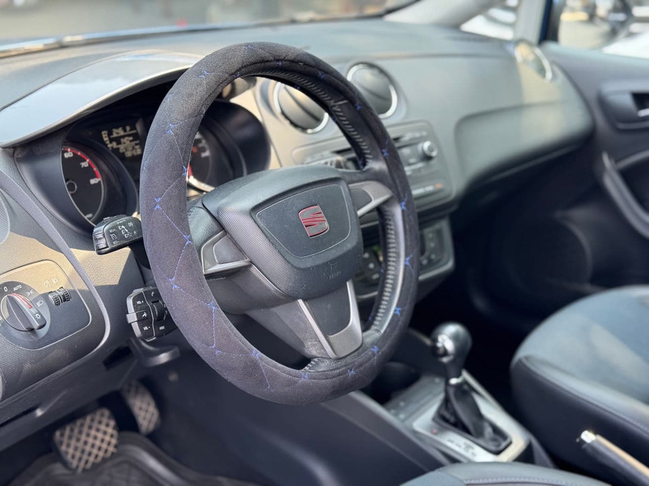 2014 Seat Ibiza — Miniatură 8