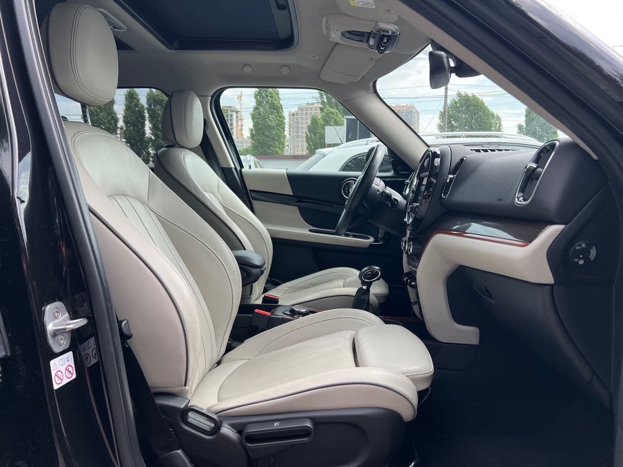 2018 Mini Countryman Cooper S ALL4 — Miniatură 19