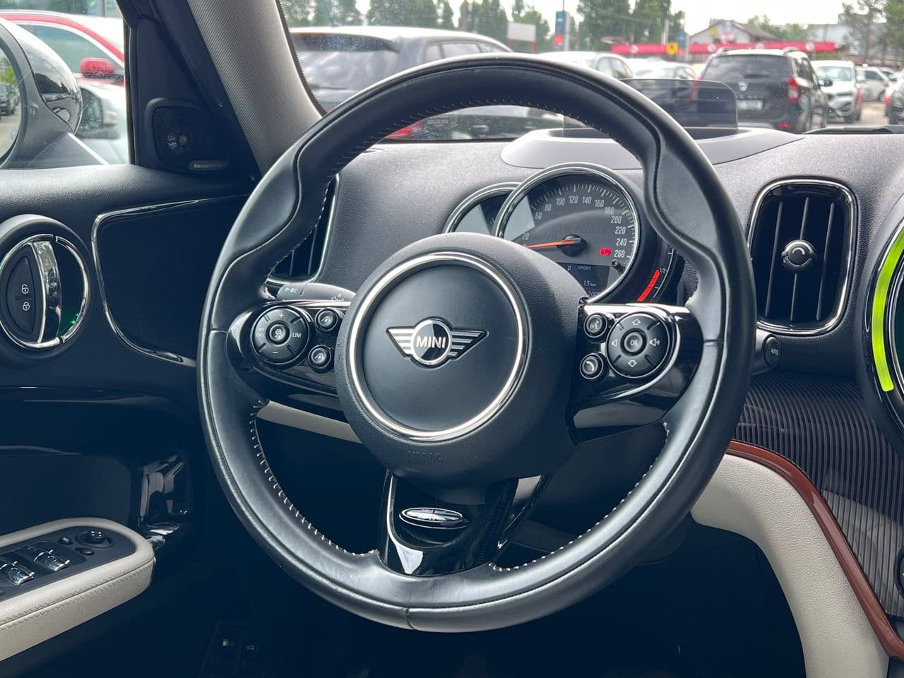 2018 Mini Countryman Cooper S ALL4 — Miniatură 10