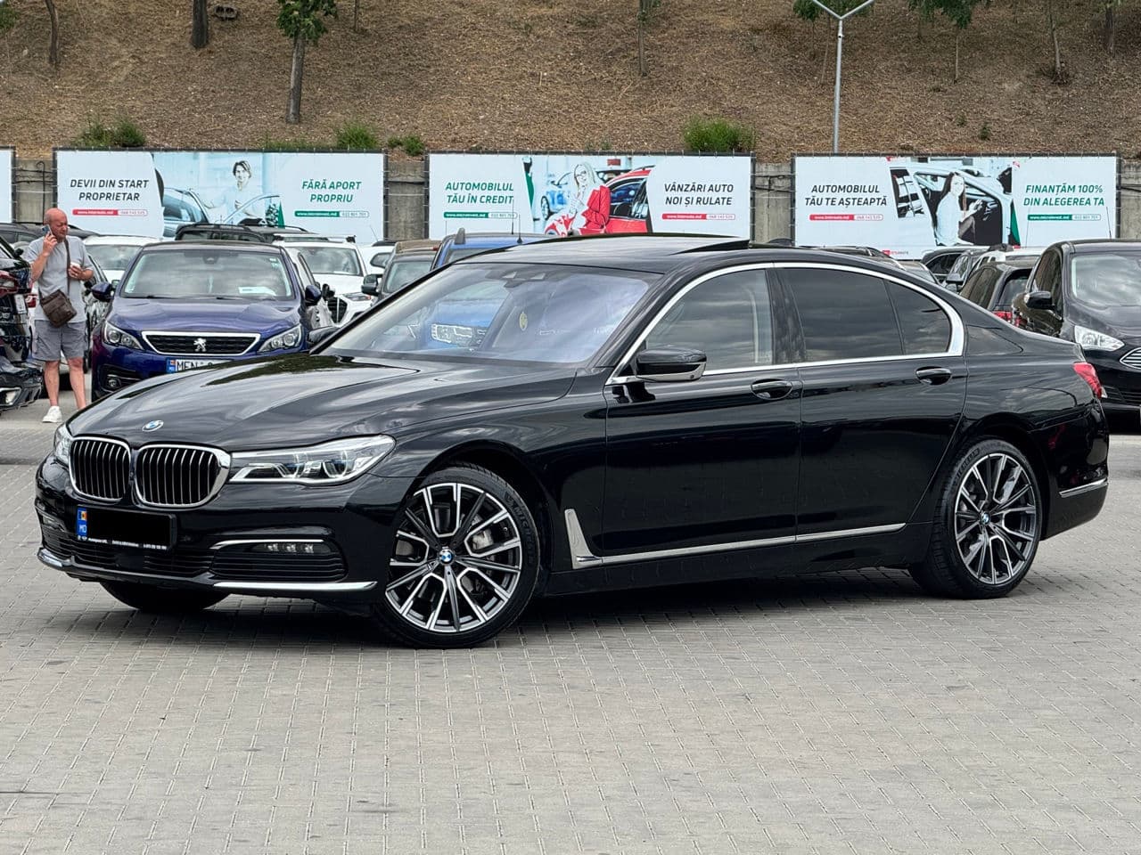 2017 BMW 740 — Miniatură 2