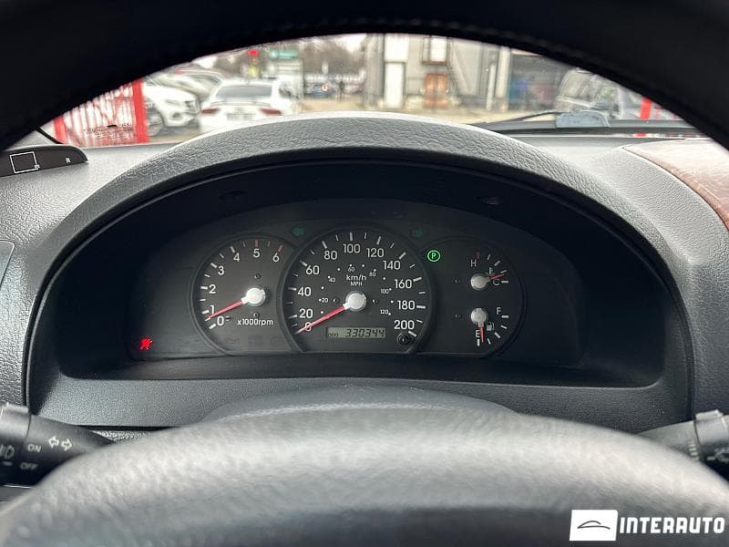 2003 Kia Sorento — Miniatură 9