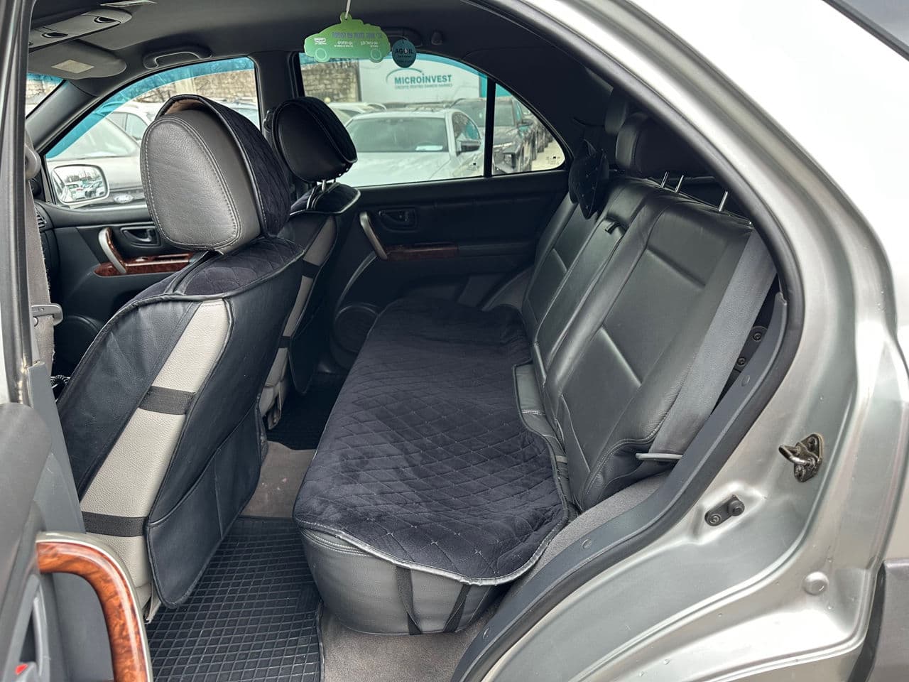 2003 Kia Sorento — Miniatură 17