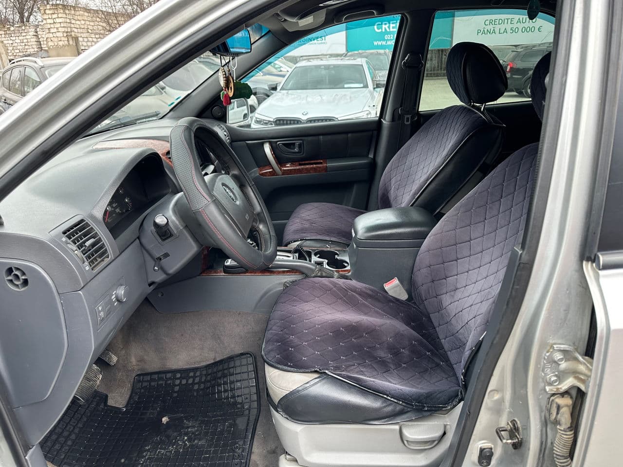 2003 Kia Sorento — Miniatură 5