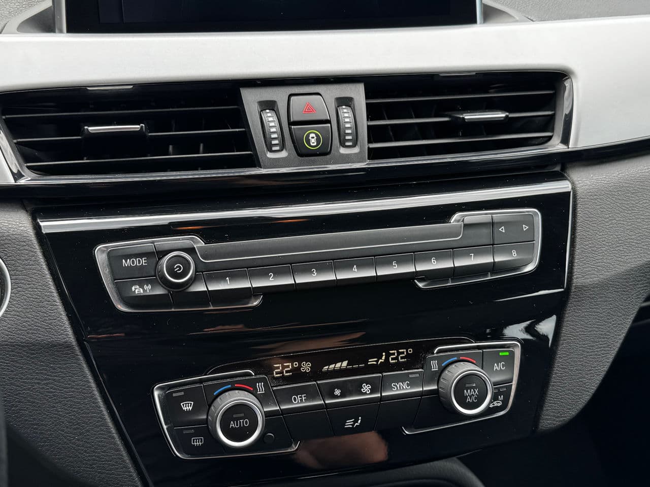 2021 BMW X1 1.6D — Miniatură 13